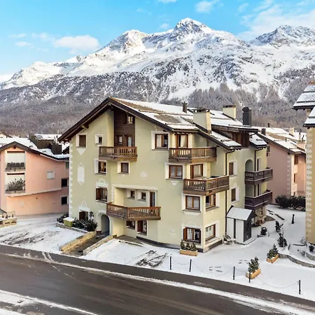 Appartamento Corvatsch 1/5 *
